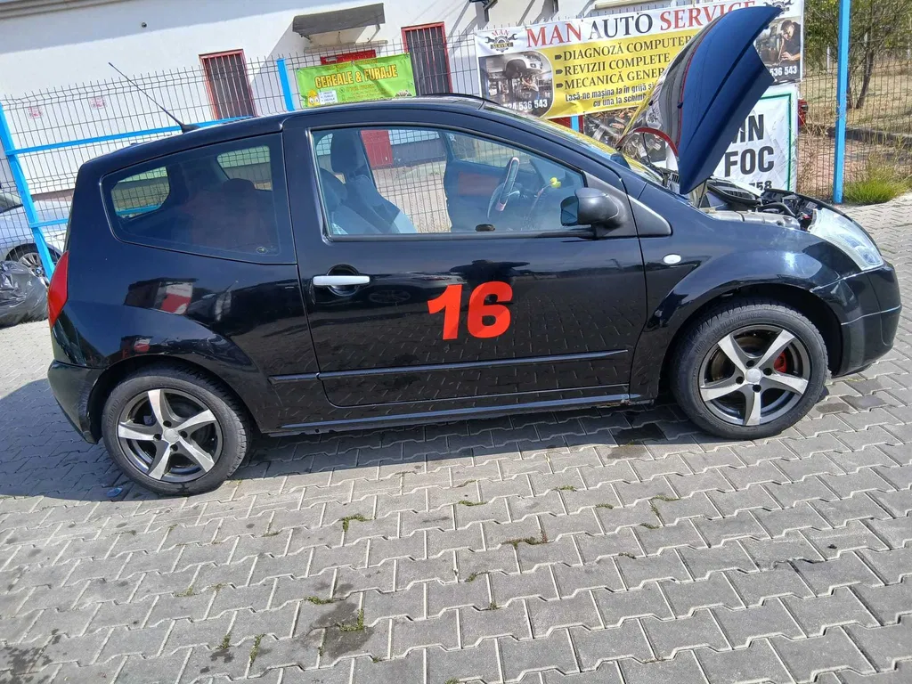 Fotografie: 2004 Citroen C2