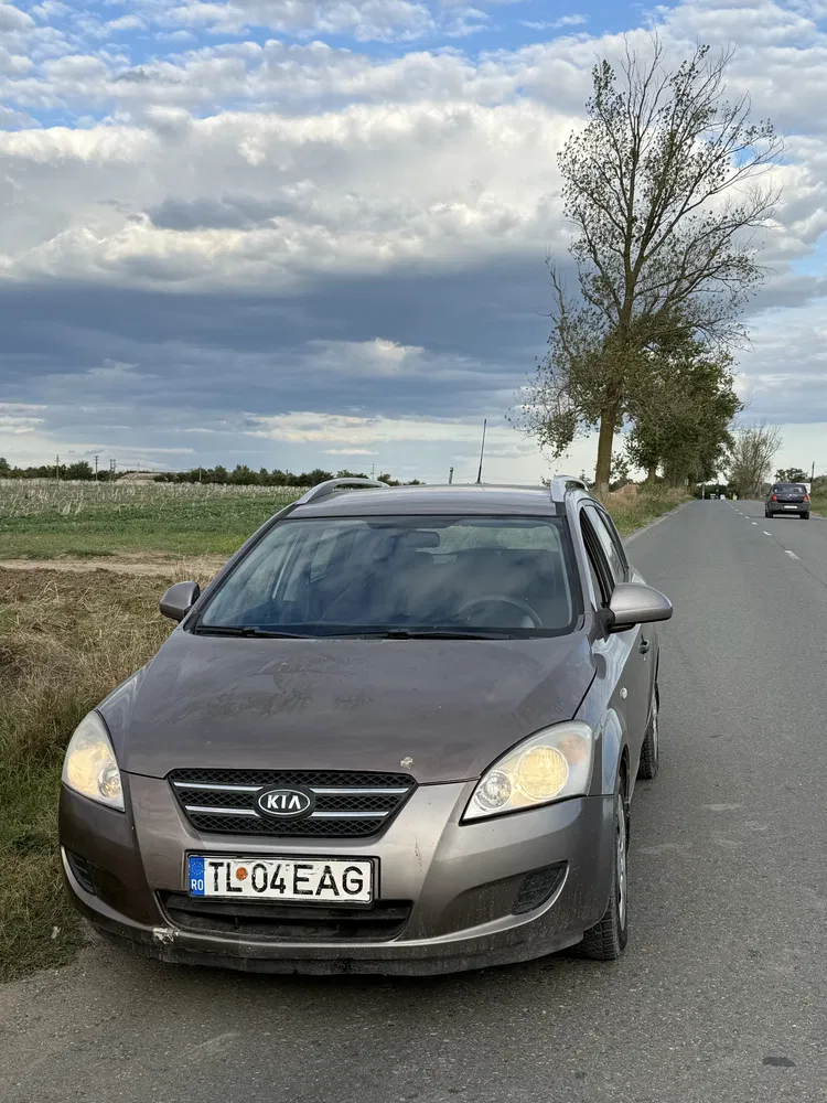Fotografie: 2009 Kia Ceed