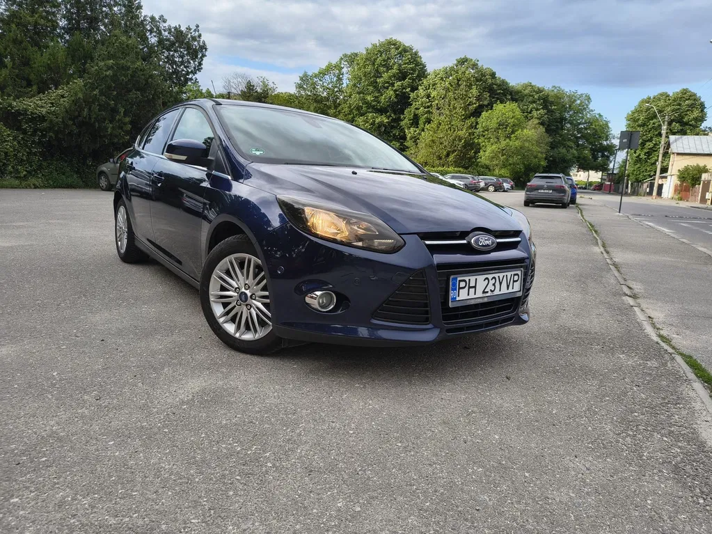 Fotografie: 2013 Ford Focus