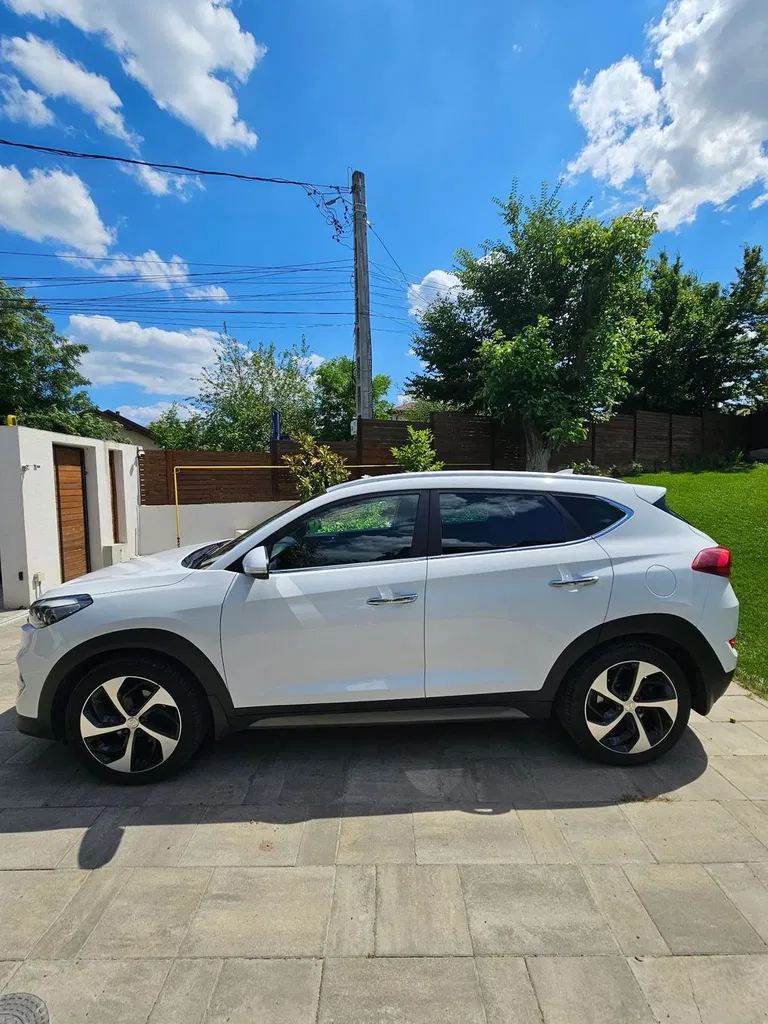 Fotografie: 2016 Hyundai Tucson