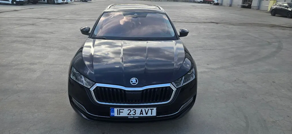 Fotografie: 2022 Skoda Octavia