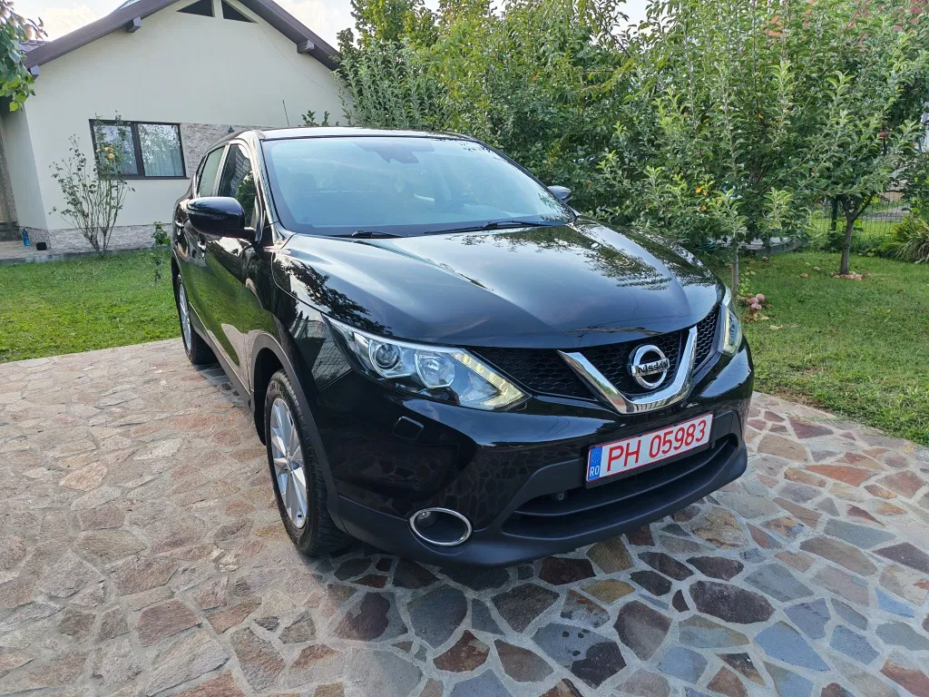 Fotografie: 2015 Nissan Qashqai