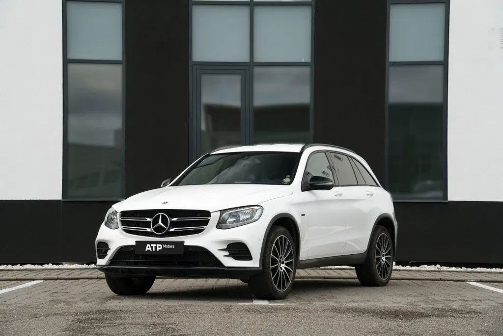 Fotografie: 2017 Mercedes-Benz GLC