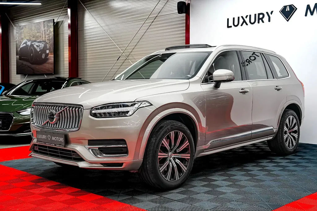 Fotografie: 2022 Volvo XC 90