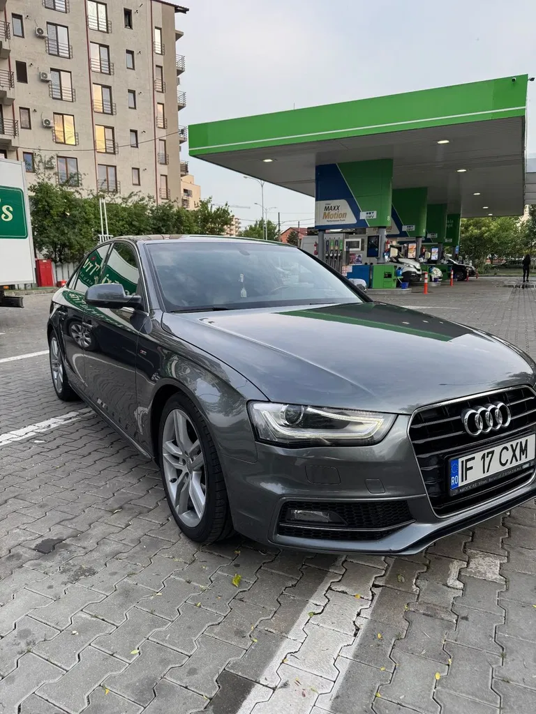 Fotografie: 2015 Audi A4 Limuzina
