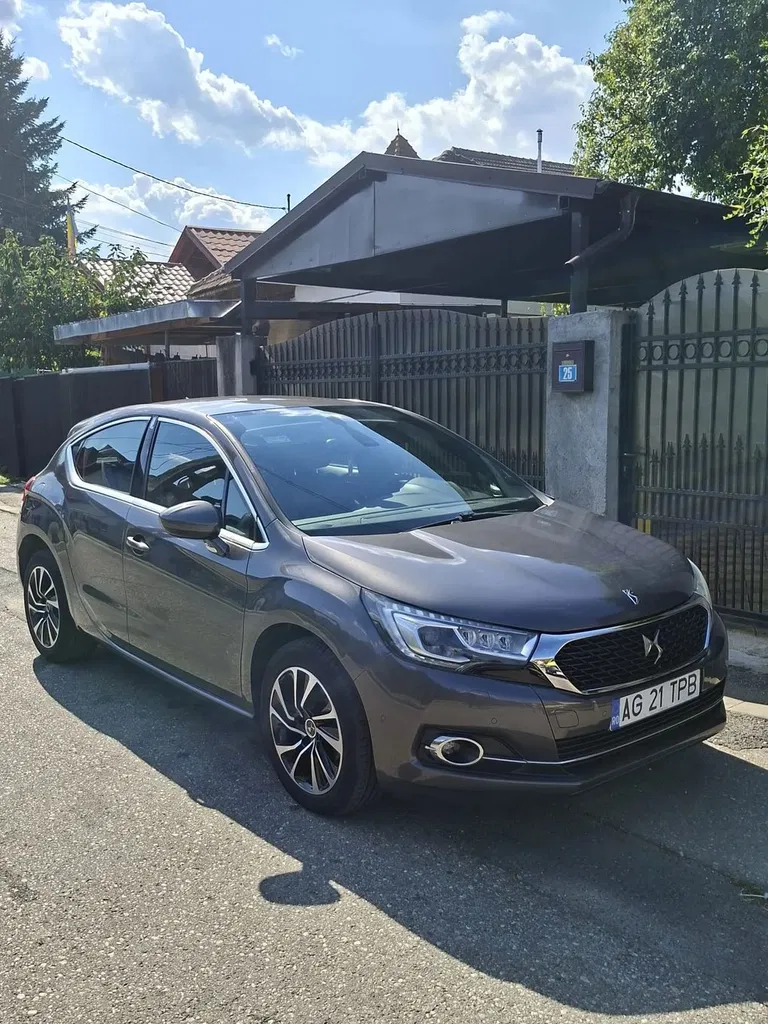 Fotografie: 2018 Citroen DS4
