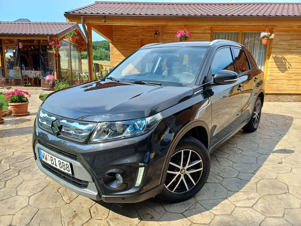 Fotografie: 2015 Suzuki Vitara