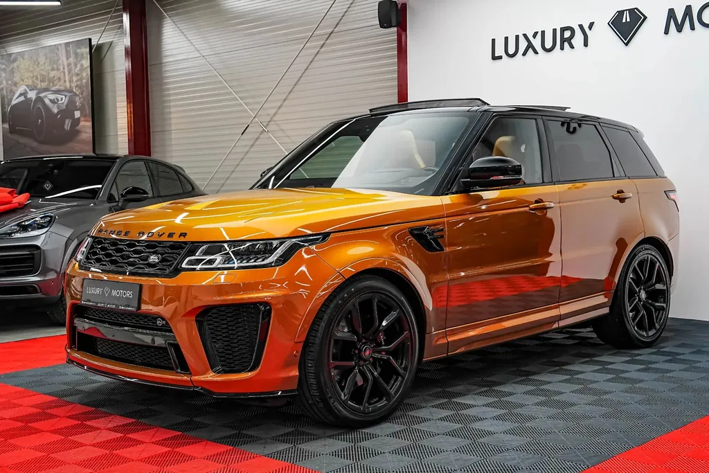 Fotografie: 2020 Land Rover Range Rover Sport