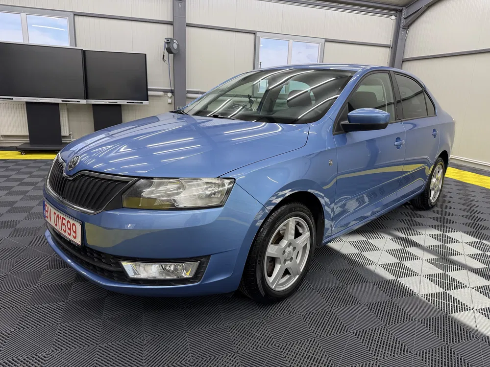 Fotografie: 2013 Skoda RAPID