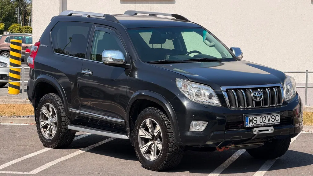 Fotografie: 2012 Toyota Land Cruiser