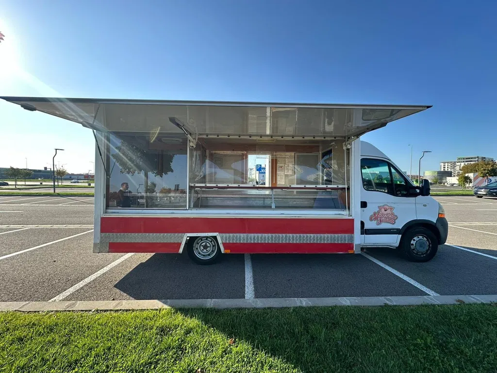 Fotografie: 2004 Renault Master