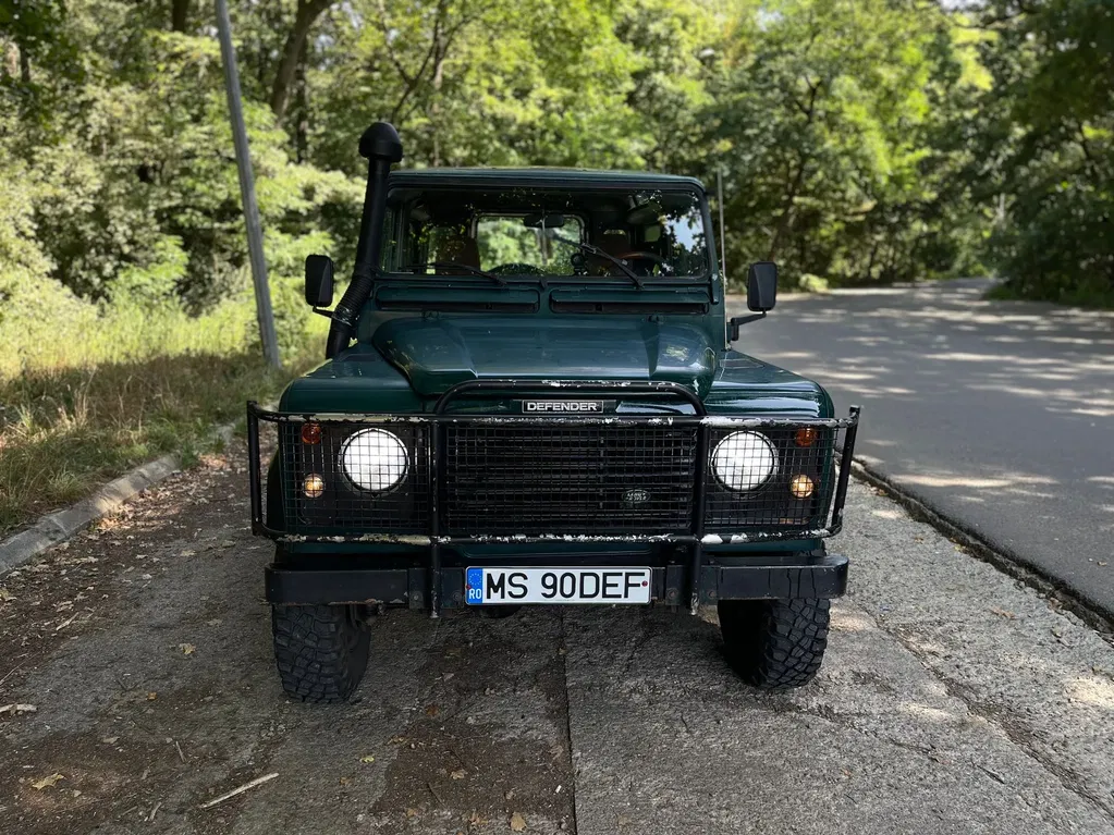 Fotografie: 1996 Land Rover Defender