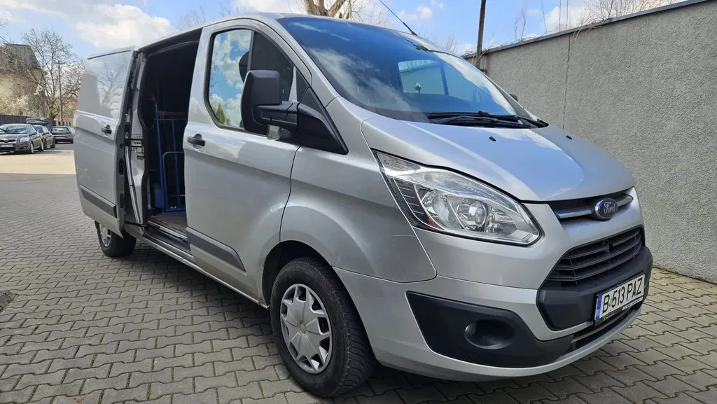Fotografie: 2017 Ford Transit Custom
