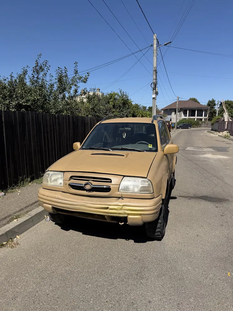 Fotografie: 1998 Suzuki Grand Vitara