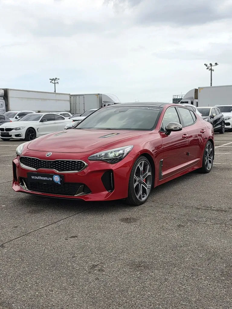 Fotografie: 2019 Kia Stinger