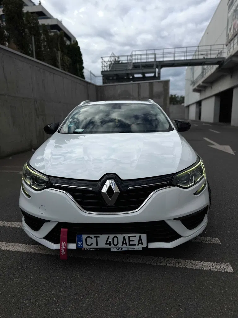 Fotografie: 2020 Renault Megane