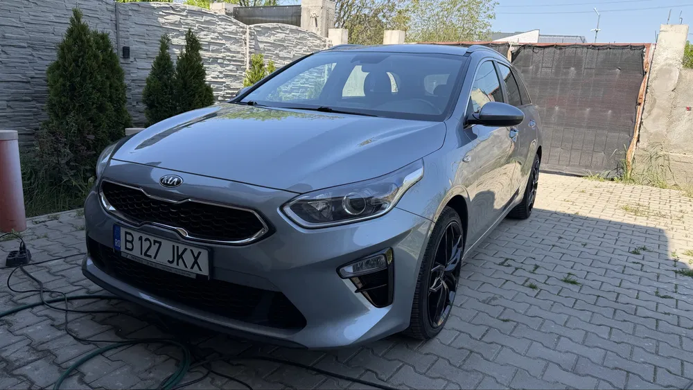 Fotografie: 2021 Kia Ceed