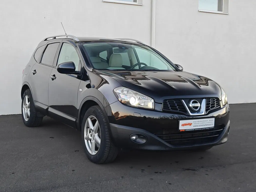 Fotografie: 2010 Nissan Qashqai+2