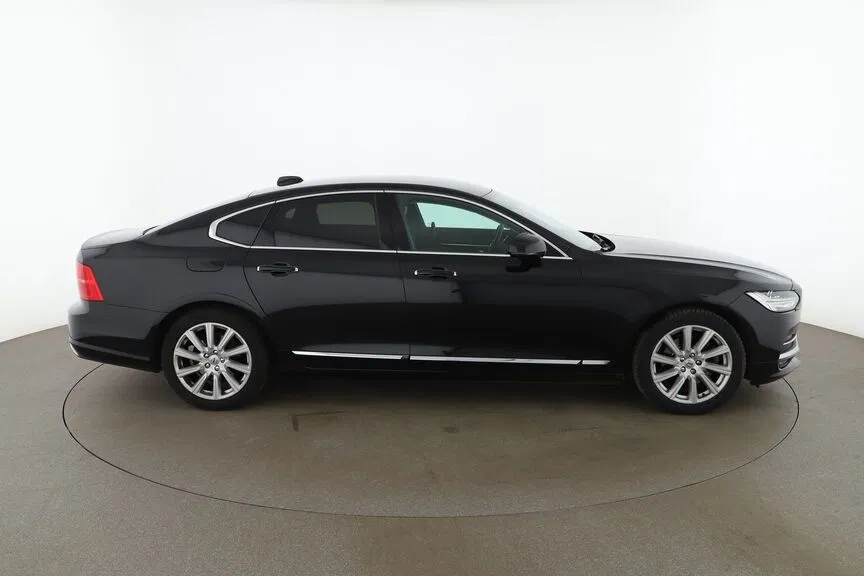 Fotografie: 2018 Volvo S90