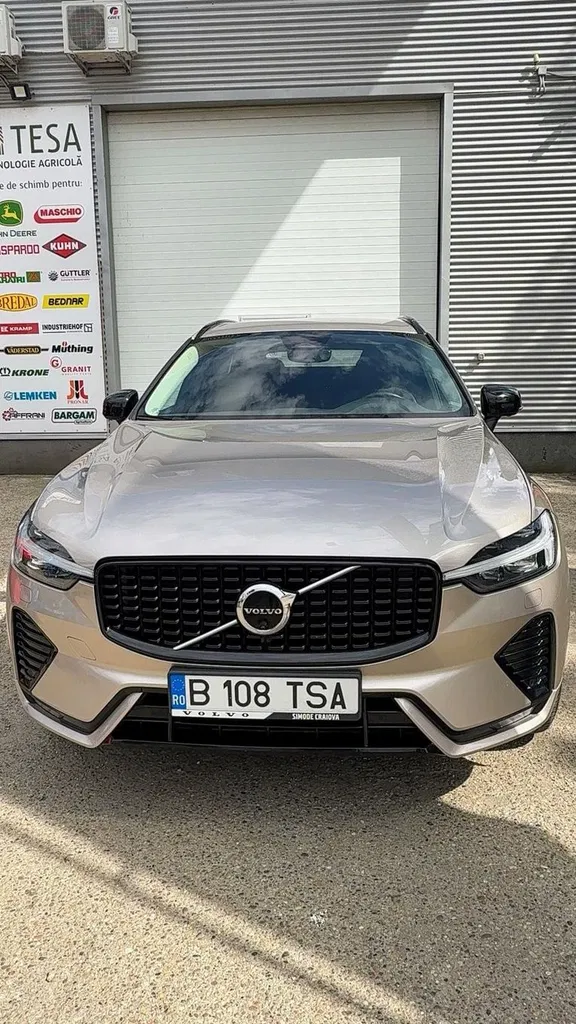 Fotografie: 2022 Volvo XC 60