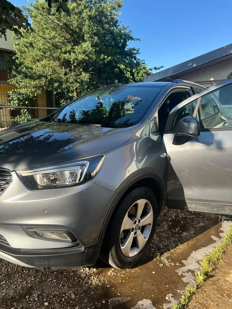 Fotografie: 2019 Opel Mokka X
