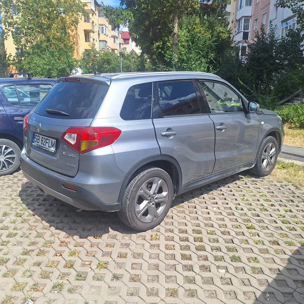 Fotografie: 2016 Suzuki Vitara