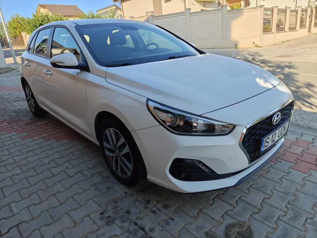Fotografie: 2019 Hyundai i30