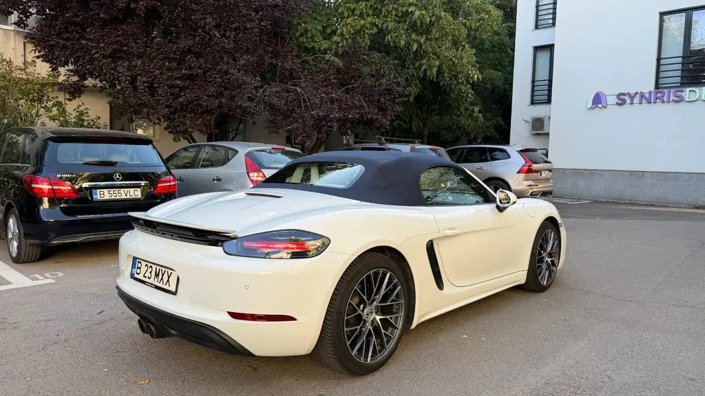 Fotografie: 2018 Porsche Boxster