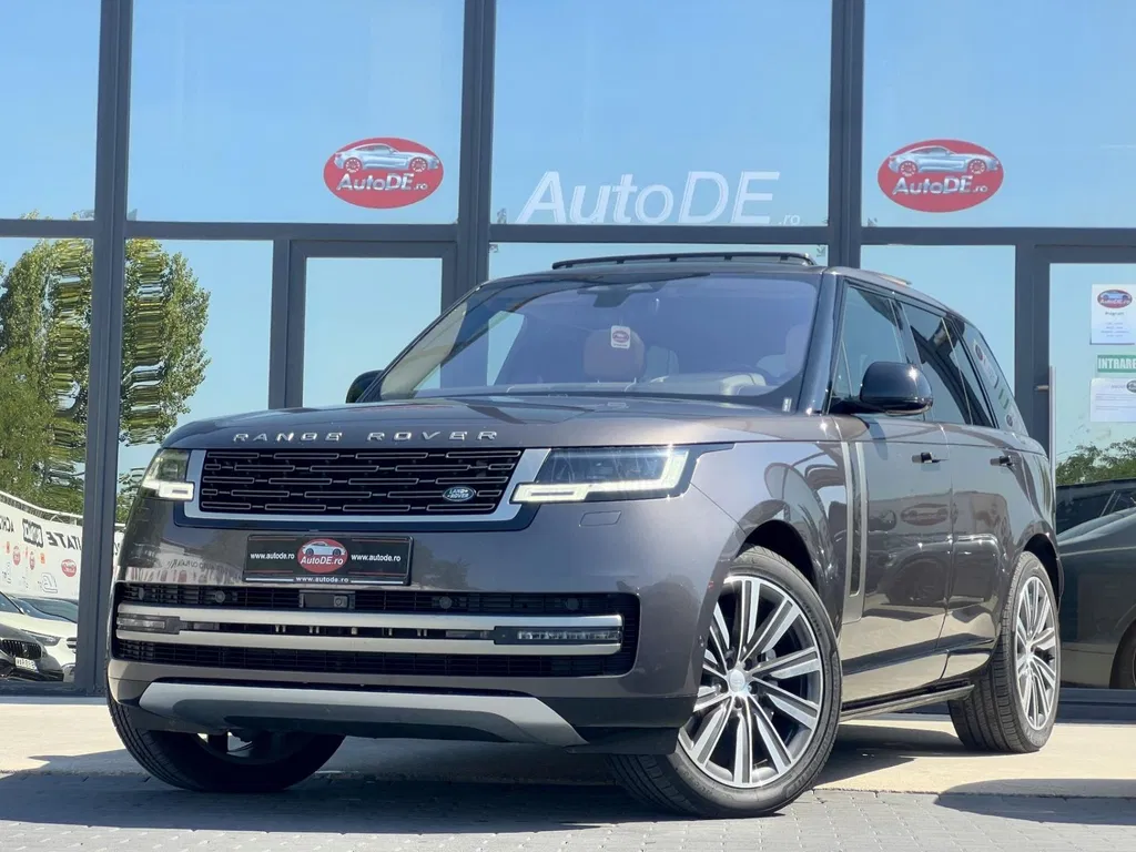 Fotografie: 2022 Land Rover Range Rover