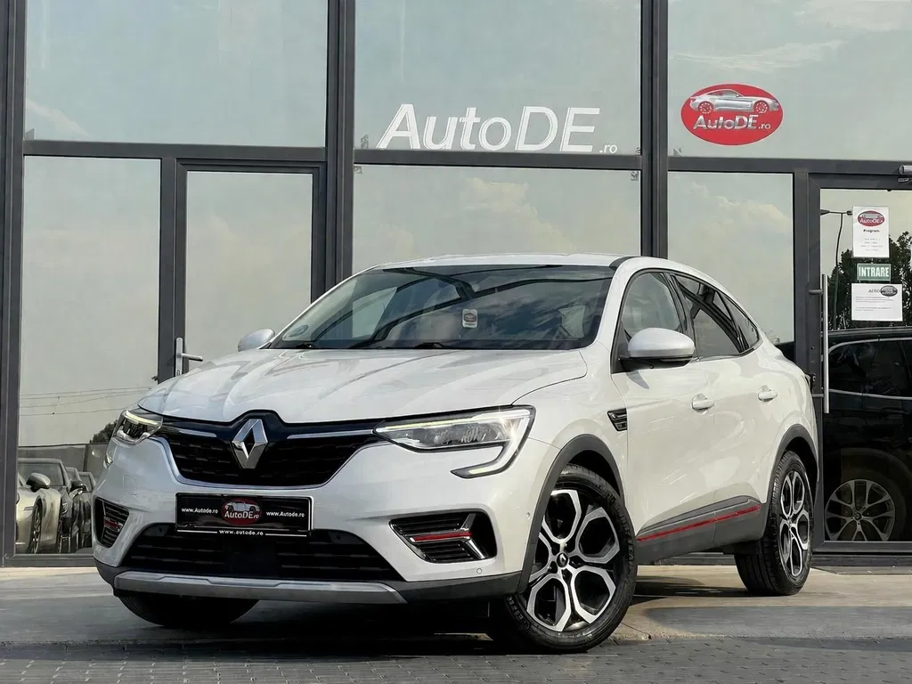 Fotografie: 2021 Renault Arkana