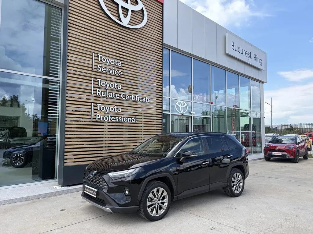 Fotografie: 2022 Toyota RAV-4