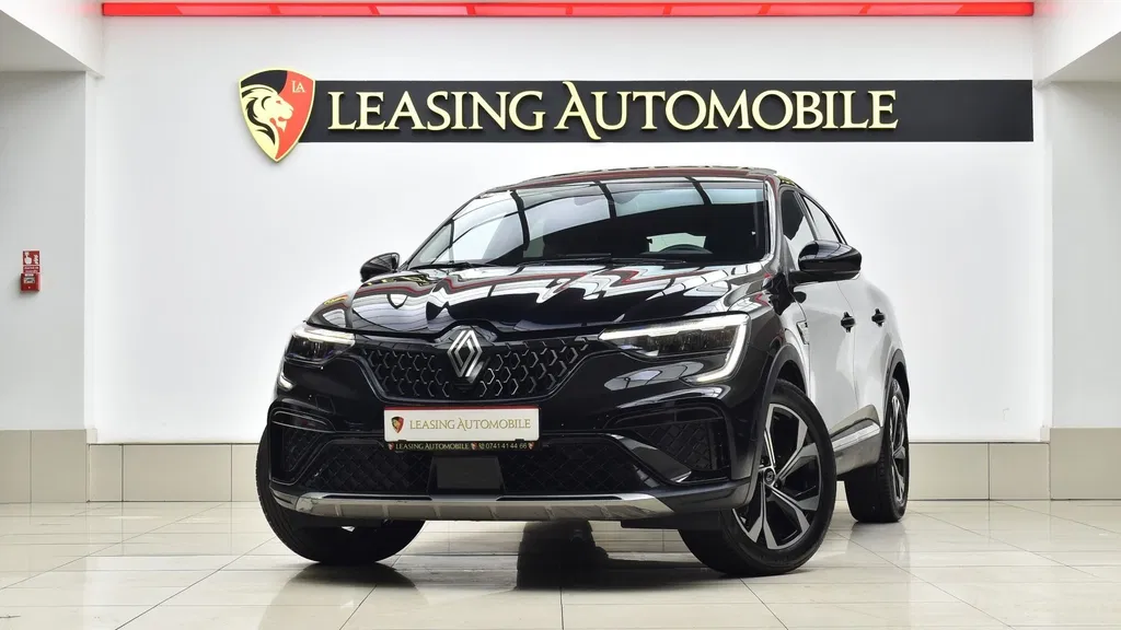 Fotografie: 2025 Renault Arkana