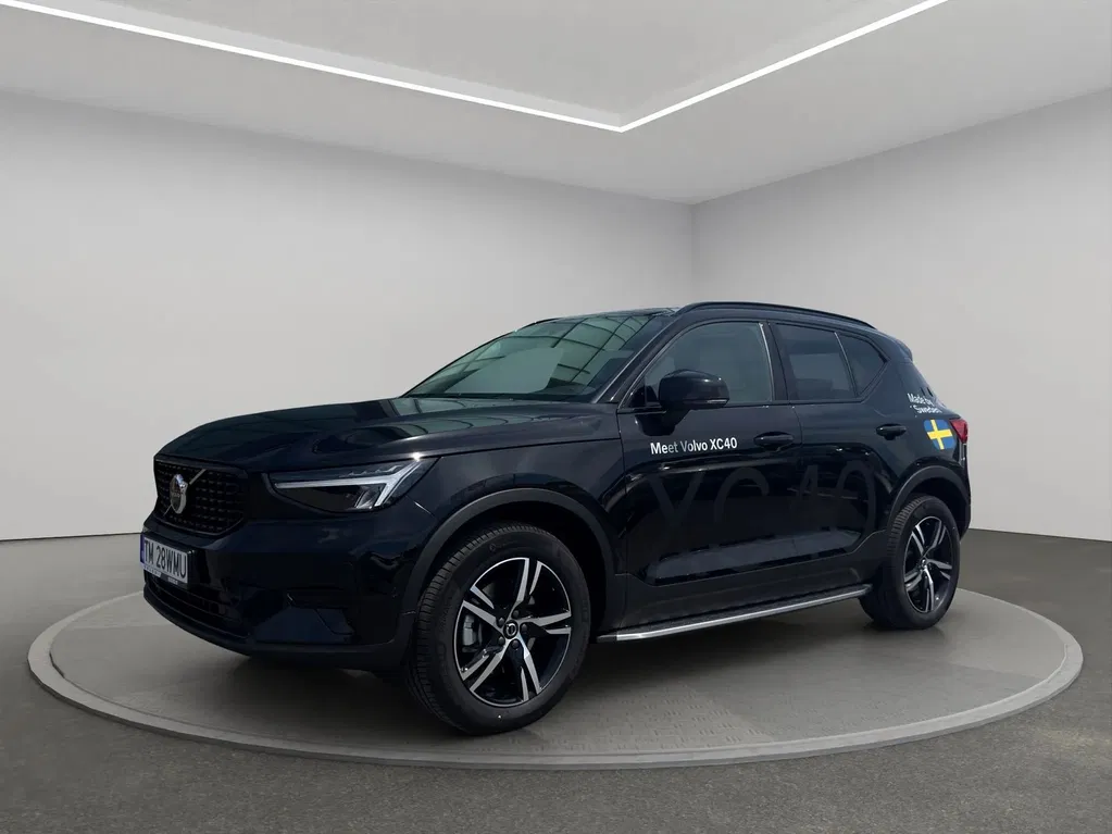 Fotografie: 2025 Volvo XC 40