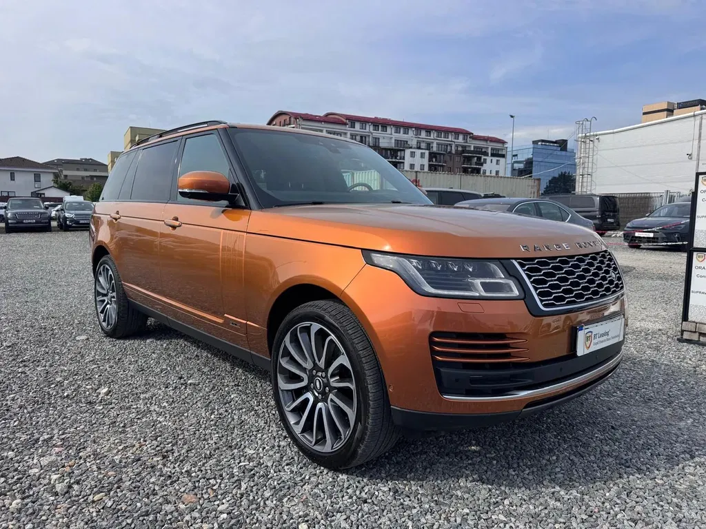 Fotografie: 2019 Land Rover Range Rover