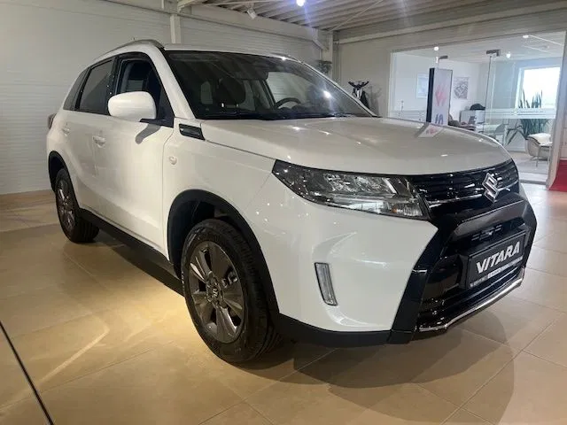 Fotografie: 2025 Suzuki Vitara