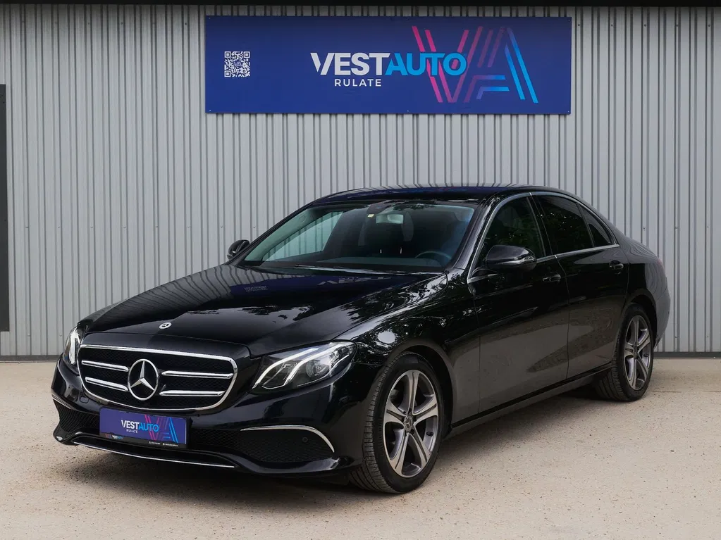 Fotografie: 2020 Mercedes-Benz E Class