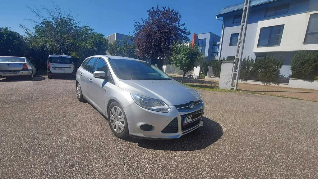Fotografie: 2012 Ford Focus