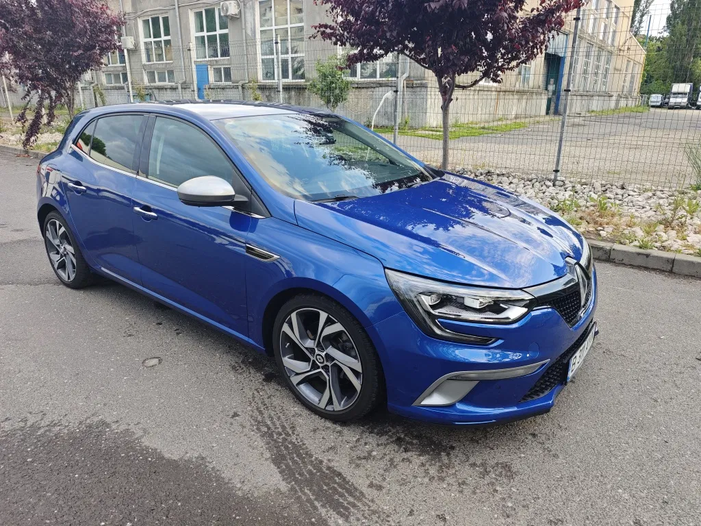 Fotografie: 2017 Renault Megane