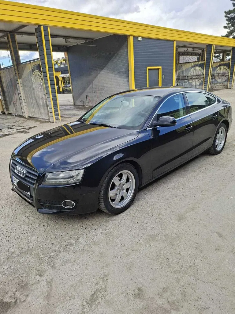 Fotografie: 2010 Audi A5 Sportback