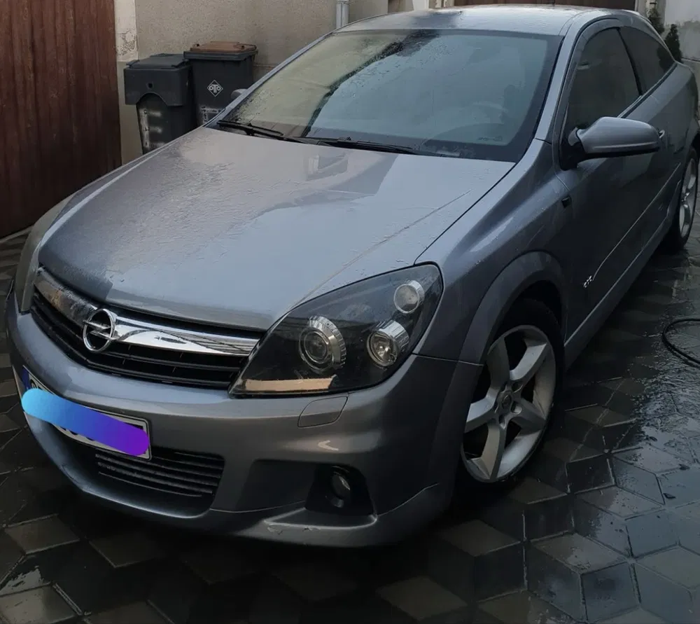 Fotografie: 2007 Opel Astra