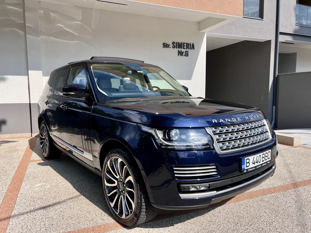 Fotografie: 2016 Land Rover Range Rover Vogue