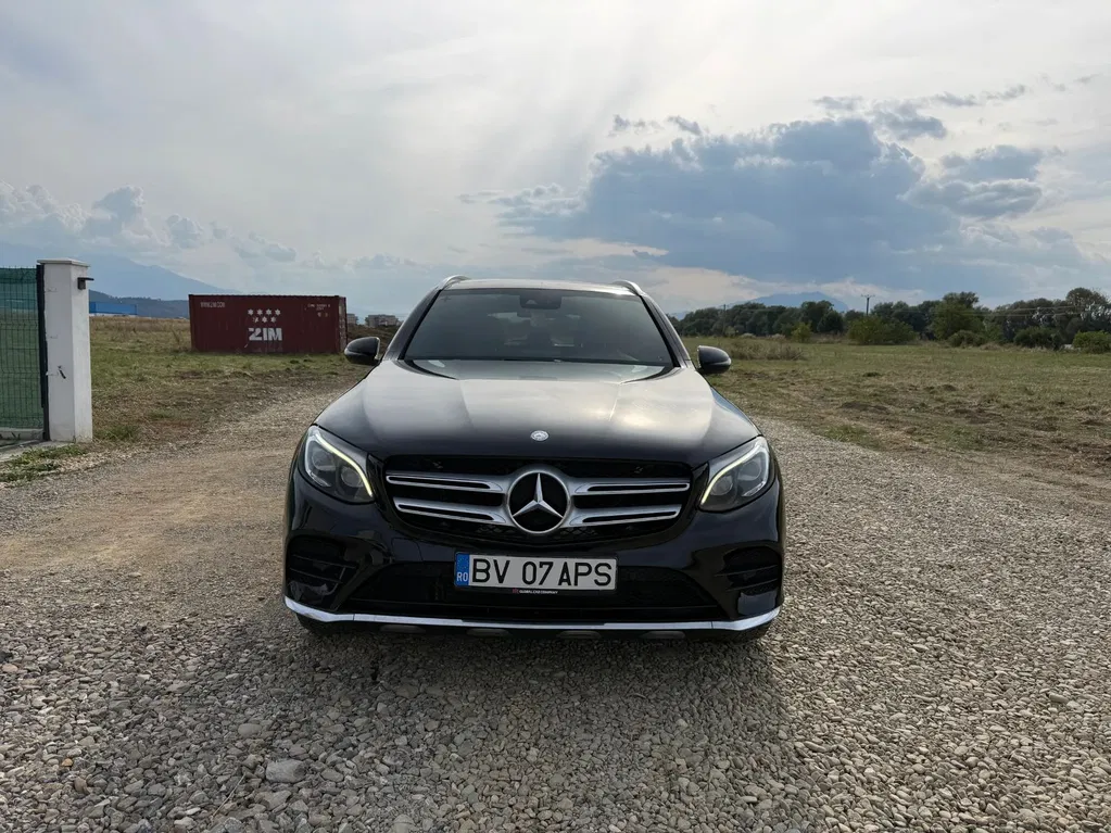Fotografie: 2016 Mercedes-Benz GLC