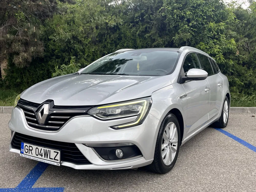 Fotografie: 2017 Renault Megane