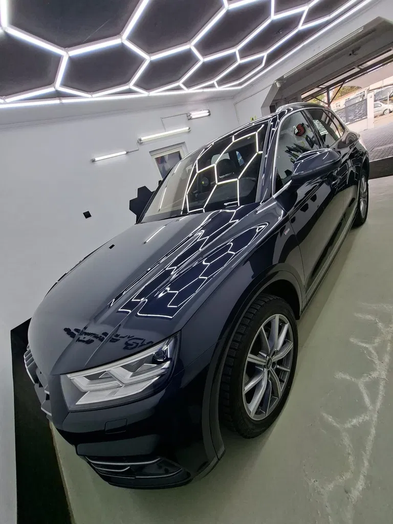 Fotografie: 2019 Audi Q5
