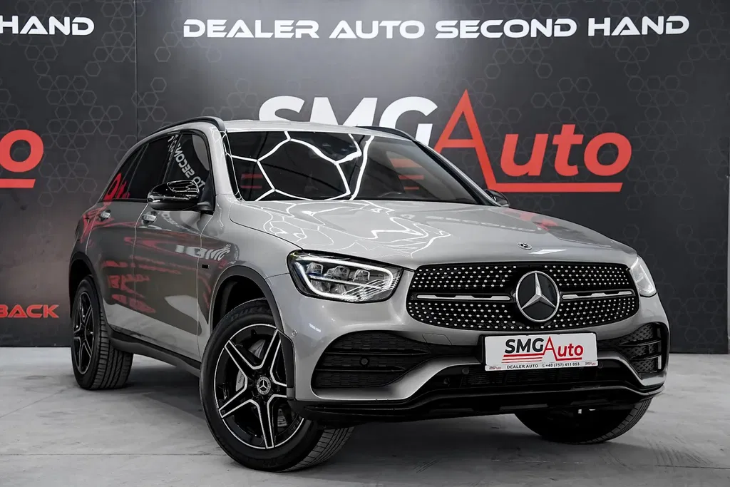 Fotografie: 2020 Mercedes-Benz GLC