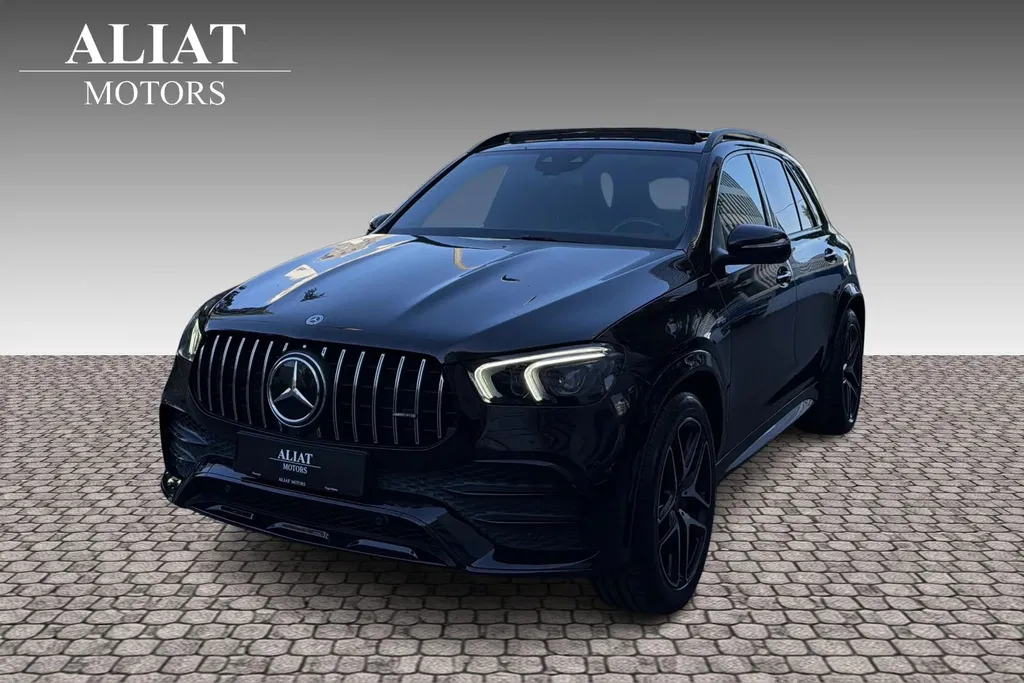 Fotografie: 2022 Mercedes-Benz GLE