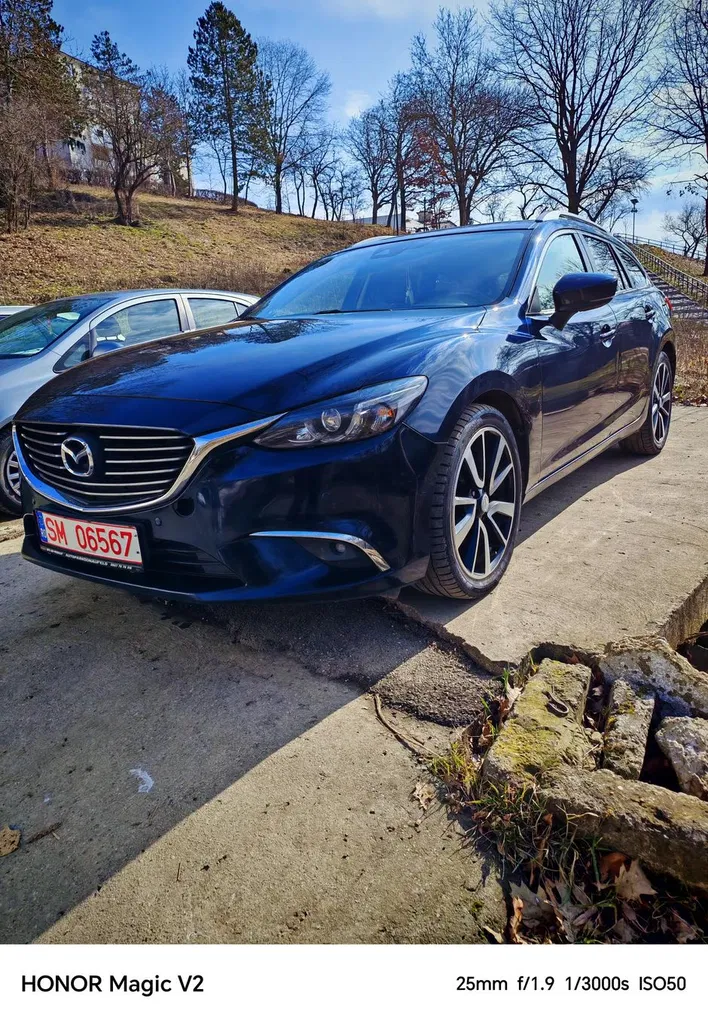 Fotografie: 2016 Mazda 6