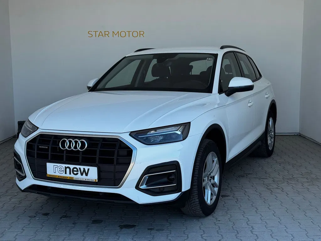 Fotografie: 2021 Audi Q5