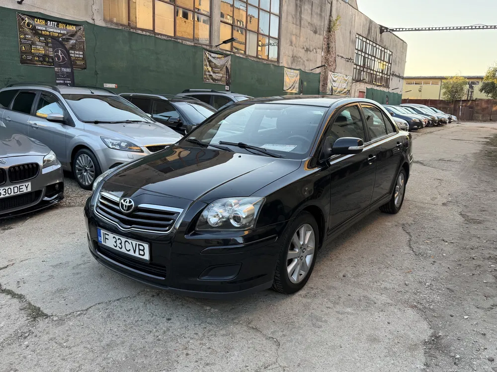 Fotografie: 2009 Toyota Avensis