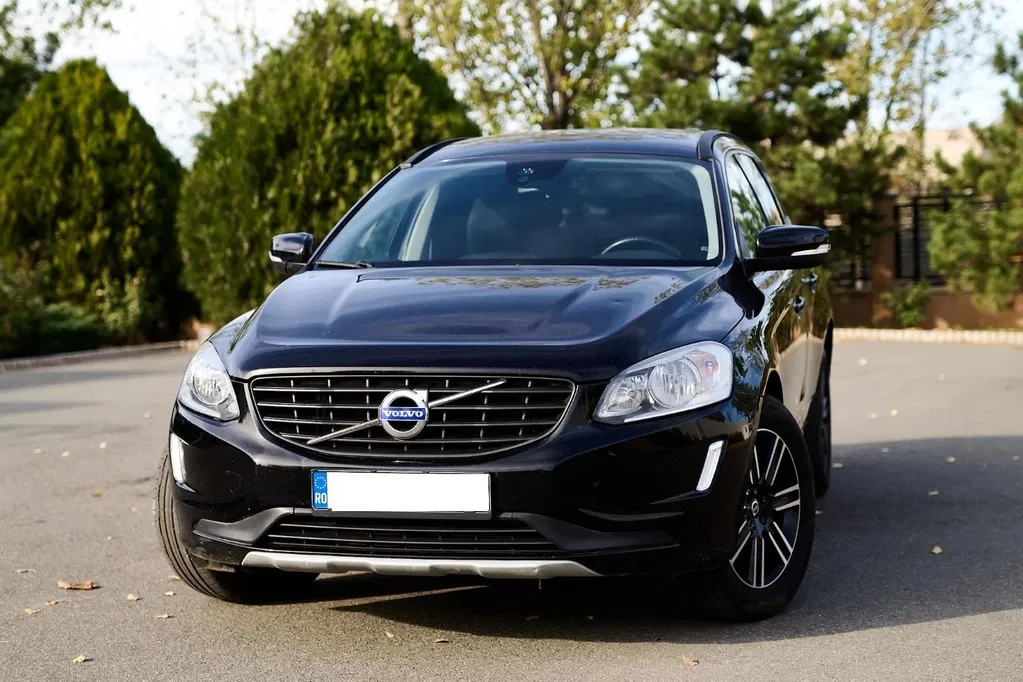 Fotografie: 2016 Volvo XC 60
